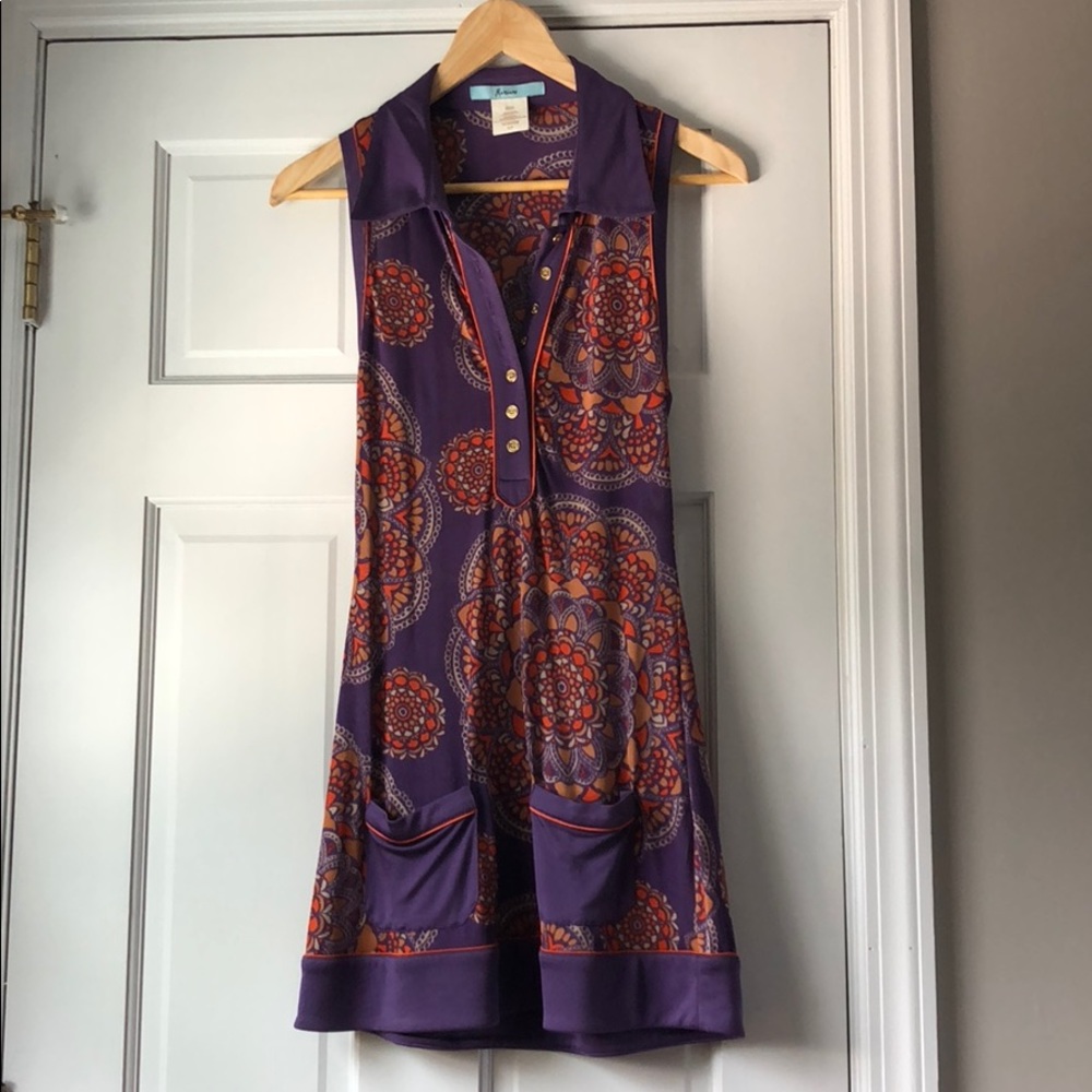 Mini dress with collar
